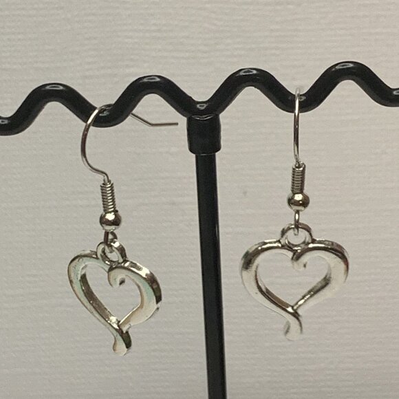 Celtic Earrings, Heart Earring, Valentine Earring, Gift Idea, Anniversary Gift - Picture 5 of 5